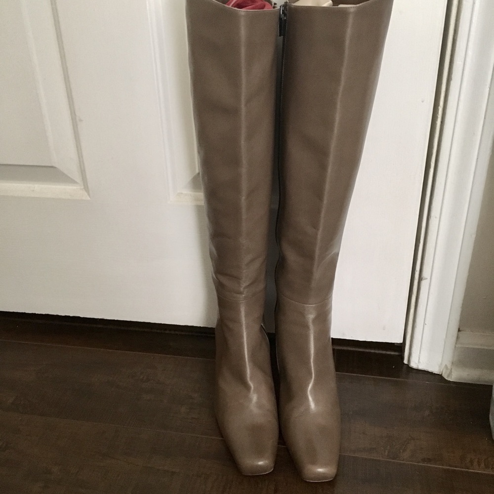 Michel Perry leather boots
